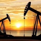 ارتفاع أسعار النفط مع اقتراب تطبيق حظر الواردات الروسية