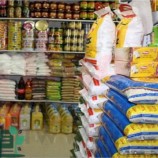 بأشراف الحوثيين..بيع السلع الغذائية المنتهية الصلاحية بالمحلات التجارية
