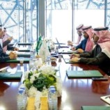 سفير السعودية يلتقي مدير منظمة إيسيسكو لبحث التعاون