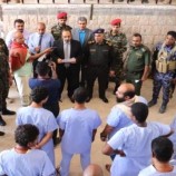 محافظ حضرموت يُدشن إطلاق سراح السجناء المُعسرين من السجون المركزية بالمحافظة
