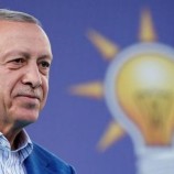مؤيدو أردوغان يحتفون بفوزه بالرئاسة التركية