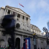 خبراء: بريطانيا تواجه ركودا طويل الأمد ناجما عن ارتفاع أسعار الفائدة
