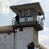 “الشاباك”: اكتظاظ السجون يعيق اعتقال فلسطينيين