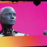 “الروبوت الأكثر تقدما في العالم” يكشف كيف ستكون الحياة في اعتقاده خلال 100 عام!