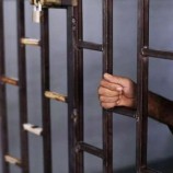 لرفضهم المحاضرات الطائفية.. تسعة مختطفين في سجون الحوثي يتعرضون للتعذيب والإخفاء القسري
