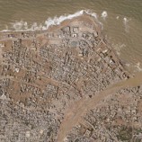 أمواج بارتفاع 7 أمتار.. ناجون يروون أهوال الكارثة التي هزت ليبيا