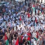 بالفيديو.. انطلاق مسيرات شعبية تضامنية مع الشعب الفلسطيني بالجزائر