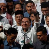رئيس الوزراء الماليزي يندد بأفعال إسرائيل الهمجية بغزة