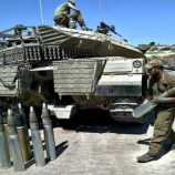 الجيش الإسرائيلي يستخدم دبابات “ميركافا” المزودة بمقطورات خاصة في قطاع غزة