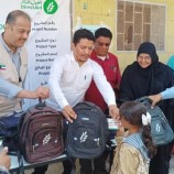 بدعم كويتي.. تدشين توزيع الحقائب المدرسية في مدارس البريقة
