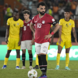 أسطورة الكرة المصرية مهاجما صلاح: لن أعيده للمنتخب حتى لو سأخسر النهائي في غيابه