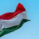سياسي هنغاري يطالب بالاستيلاء على منطقة أوكرانية