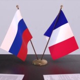 روسيا تستدعي سفير فرنسا بشأن دورها المتزايد في أوكرانيا