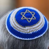 بريطانيا تمول حماية اليهود من معاداة السامية بـ72 مليون جنيه إسترليني