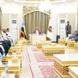 الرئيس الزُبيدي: آثار مدمرة للتصعيد الحوثي على الموانئ