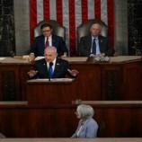 عائلات الأسرى الإسرائيليين تحرج نتنياهو أمام الكونغرس وتطالب الحكومة بالعمل لإعادة أبنائها