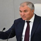 فولودين: الاتحاد الأوروبي قرر إطعام الناس اليرقات والديدان بدلا من مساعدة المزارعين