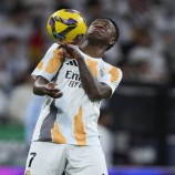 بعد سقوط السيتي أمام ريال مدريد.. فينيسيوس يتهكم بتغريدة غامضة