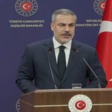 هاكان فيدان في مؤتمر صحفي مع لافروف في أنقرة: نرحب بكل المبادرات لحل الأزمة الأوكرانية