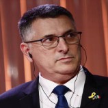 ساعر: إيران خصبت يورانيوم يكفي لصنع قنبلتين والخيار العسكري قد يكون مطلوبا لردعها