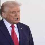 إعلام: ترامب يعامل بوتين كشريك وزيلينسكي كعدو