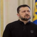 خبير أوروبي يتنبأ بمستقبل زيلينسكي في حال رفضه عرض ترامب للسلام مع روسيا