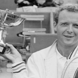 وفاة نجم التنس الأسترالي فريد ستول