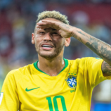 نيمار يعود لقائمة منتخب البرازيل بعد غياب 17 شهرا