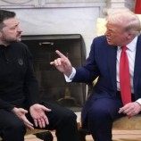 خبير بالشؤون الأمريكية: ركاكة زيلينسكي الانجليزية ورطته مع ترامب!