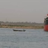 العراق يضبط سفينة يشتبه أنها تهرب وقودًا في الخليج