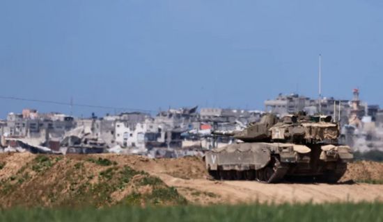 الجيش الإسرائيلي يشن عملية برية محدودة في غزة