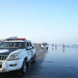 حملة واسعة لقوات الحزام الأمني في العاصمة للتحذير من مخاطر السباحة في البحر