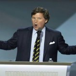 كارلسون: الولايات المتحدة خسرت الحرب ضد روسيا ودمرت أوكرانيا