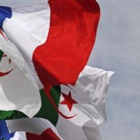 الجزائر تطرد 12 موظفًا في السفارة الفرنسية