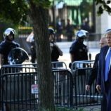 ترامب: سأحضر جنازة البابا فرنسيس في روما