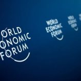 المنتدى الاقتصادي العالمي يفتح تحقيقا بشأن مؤسسه