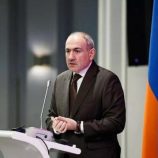 أرمينيا: لا نعتزم قطع العلاقات مع روسيا