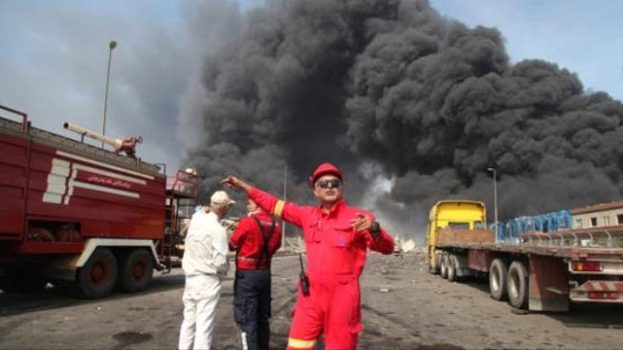 الحكومة الإيرانية: حاويات كيمياوية انفجرت في ميناء رجائي