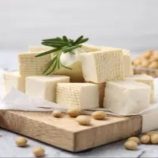 5 أطعمة غنية بالكالسيوم تناسب النظام الغذائي النباتي