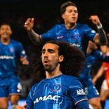 تشلسي وأستون فيلا يفوزان على مانشستر يونايتد وتوتنهام في الدوري الانجليزي