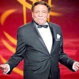 عادل إمام يعتزم الاحتفال بعيد ميلاده