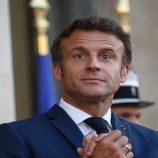 ماكرون: فرنسا ستخصص 100 مليون يورو لاستضافة علماء من الولايات المتحدة