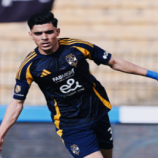 الأهلي يعبر محطة سيراميكا ويبتعد بصدارة الدوري المصري