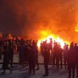 مقتل شرطي أثناء اقتحام متظاهرين مقر الوزراء بطرابلس