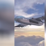 شاهد.. الصين تكشف عن طائرة عملاقة تحمل أكثر من 100 طائرة مسيرة