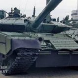 معرض MILEX-2025 العسكري في مينسك يكشف عن نسخة بيلاروسية مطورة من دبابة “تي-72”