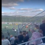 لبنان.. اعتداء بعض جماهير الرياضي العباسية على لاعبي البرج بالأسلحة البيضاء والهراوات (فيديو)