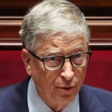 غيتس يمنح 200 مليار دولار للفقراء ويتهم ماسك بقتل الأبرياء