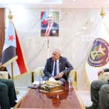 الكثيري يطّلع على سير العمل في مصلحة الأحوال المدنية والسجل المدني