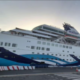 إجلاء بحري واسع النطاق يعيد آلاف الإسرائيليين من قبرص إلى أسدود